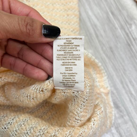 Free People Bumblebee Oversized Open Knit V-Neck Slouchy Sweater Peach Pink L - Picture 8 of 8